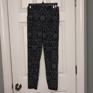 patterned aerie leggings